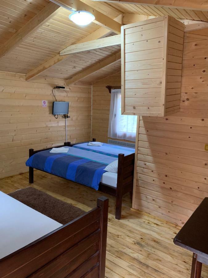 Casutele Suhardul Mic Βίλα Lacu Rosu Εξωτερικό φωτογραφία